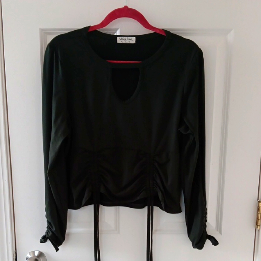 Full Circle Trends Rouched Crop Top Dark Green  1X